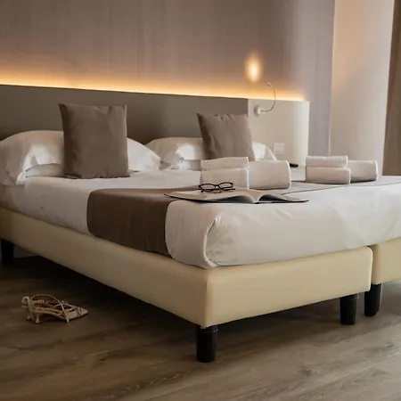 Hotel Splendid Sole Manerba del Garda