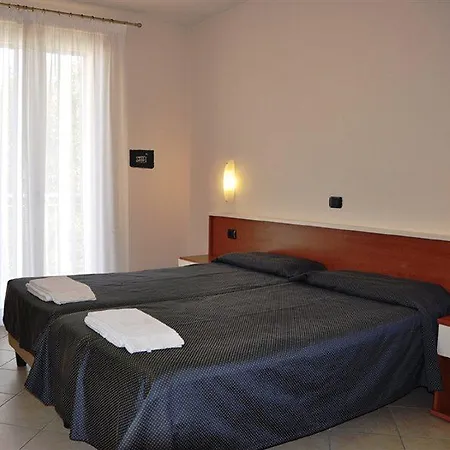 Hotel Splendid Sole Manerba del Garda